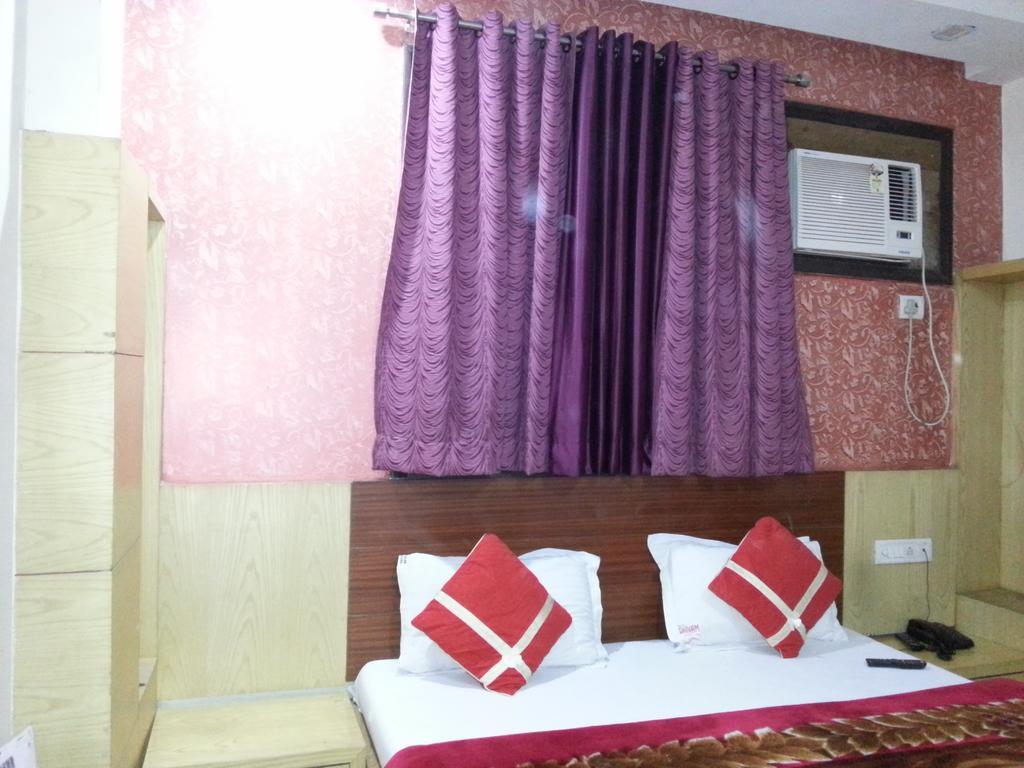 Hotel Shivam International - A Well Hygiene Property All Staff Vaccinated " Neu-Delhi Exterior foto
